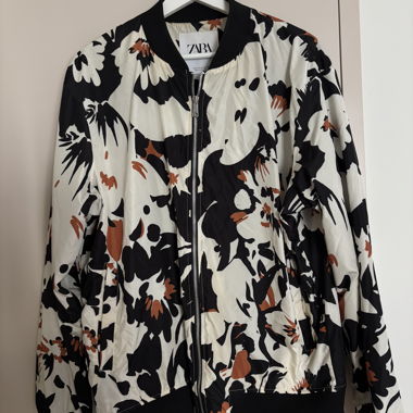 Zara  Herren Bomberjacke floral