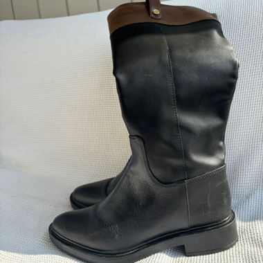 Carda leather boots made in Mexico