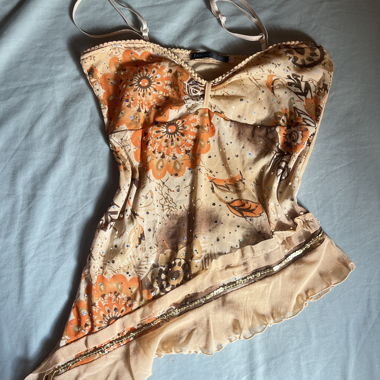 Blumiges Pailletten-Cami-Top