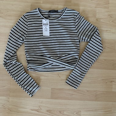 Crop top a manica lunga a righe TODAY, taglia M