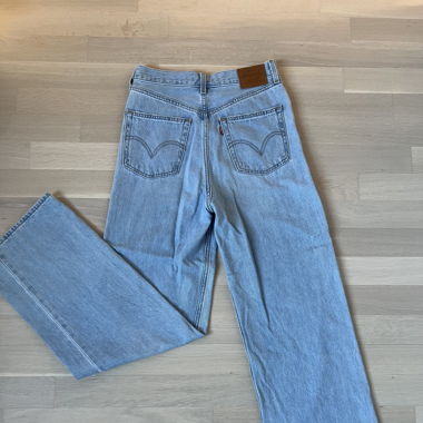 Levi‘s Jeans High Loose hellblau