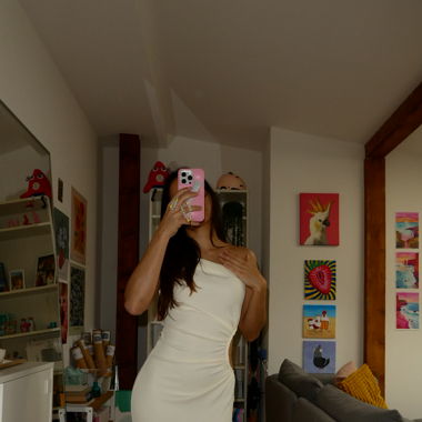 Asymmetric dress