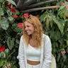 laura.v