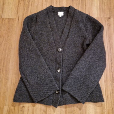 Fitted wool cardigan