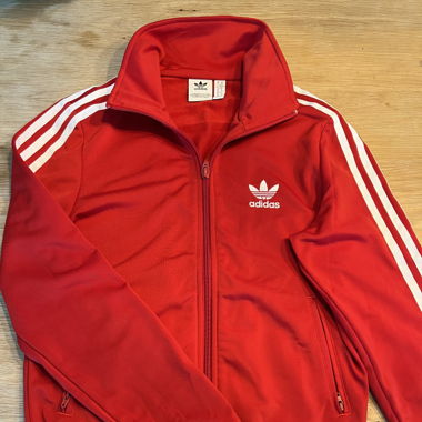 Adidas Jacke rot / Gr. 32