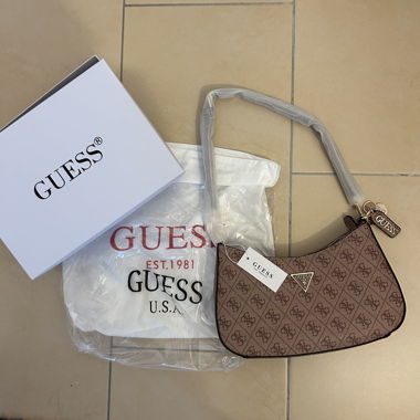 Guess Noelle Top Zip Schultertasche braun
