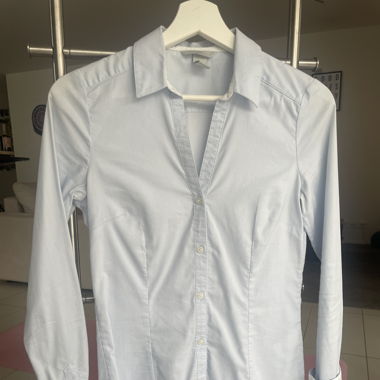 Hellblaue Bluse H&M