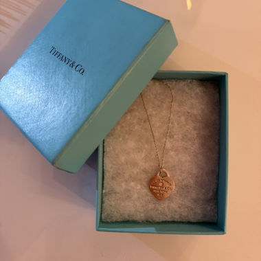 Tiffany & Co. Kette mit Herz-Anhaenger