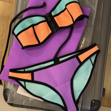 Colorblock Bandeau-Bikini-Set