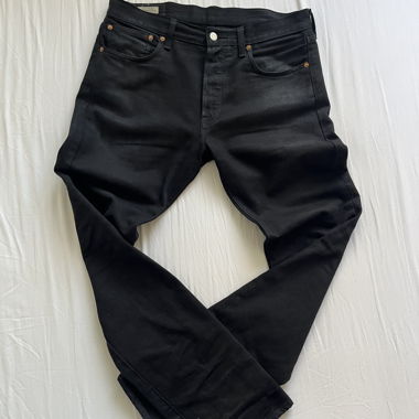Levi’s 501 black jeans W32 L34