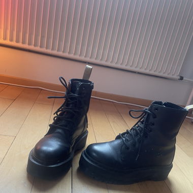 Dr. Martens Jadon Vegan Schwarz