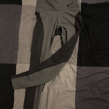 Nike Leggings grau/schwarz
