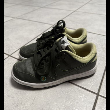 Nike grüne Low Top Sneakers 37.5