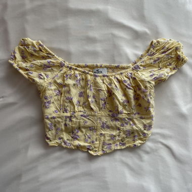 Hollister top corto floreale giallo