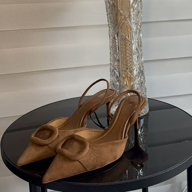 Décolleté slingback Zara in camoscio marrone