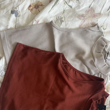 Tops 