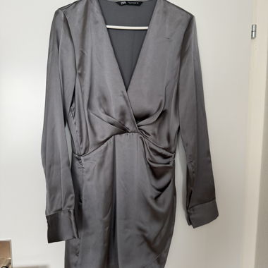Robe Zara