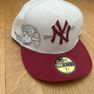 New Era NY Yankees Fitted Cap