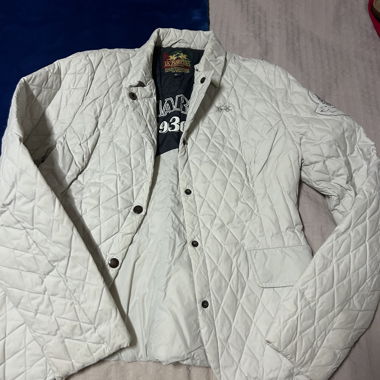 Outdoor jacket spring 
