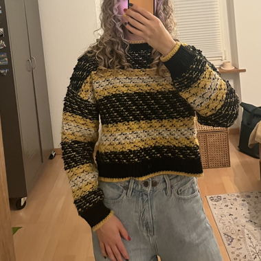 Knit sweater
