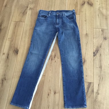 Emporio Armani Jeans 33