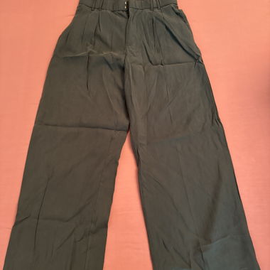 Pantalon en tissu noir