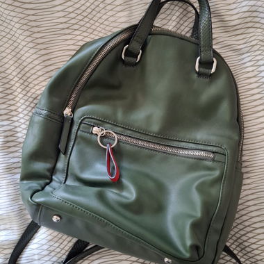 Rucksack aus Kunstleder