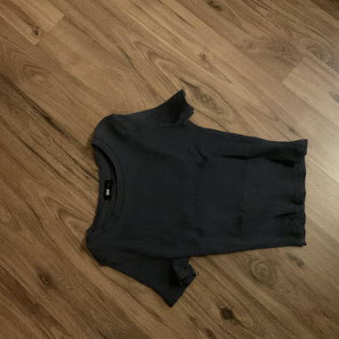 T-shirt bleu-gris