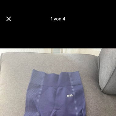 Blue gym leggings