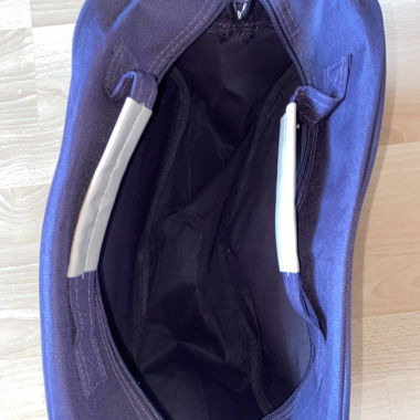 Violette Reisetasche (2x)