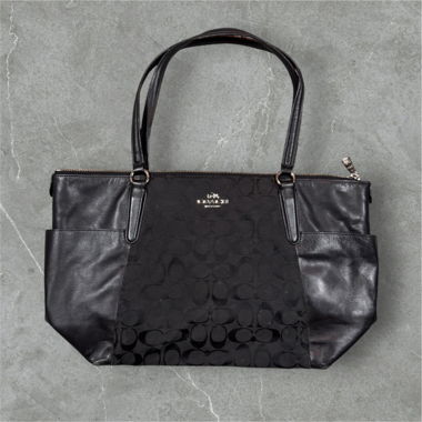 Schöne Vintage Coach Monogramm Tasche Schwarz