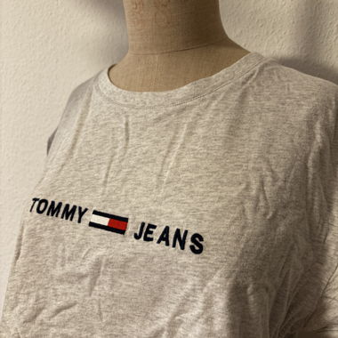 Tommy Jeans Cropped Shirt grau