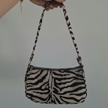Handtasche mit Zebramuster