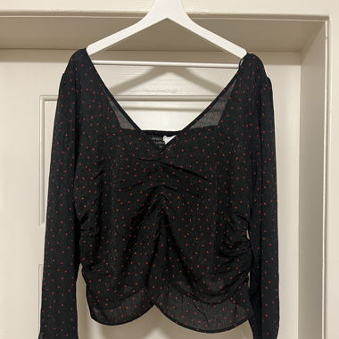 Bluse mit Herzen