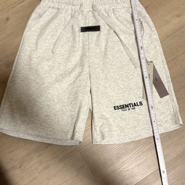 Short Essentials shorts