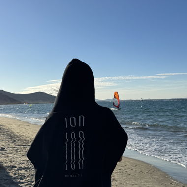 ION Oversized Surf Poncho 