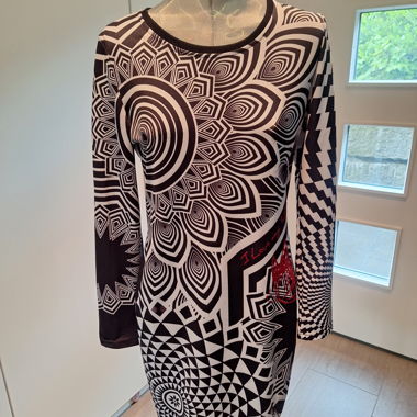 Gemustertes Langarmkleid Grösse S/M