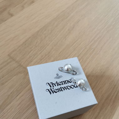 Vivienne Westwood Ohrringe