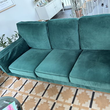 Sofa „Lokka“ Samtstoff Smaragdgrün 3-Sitzer