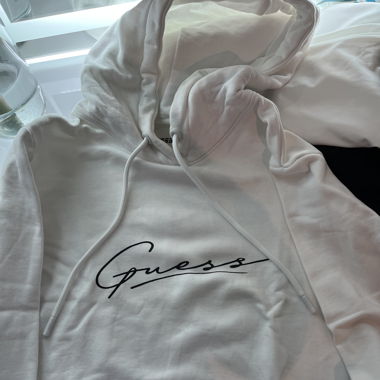 Pull blanc guess xs 