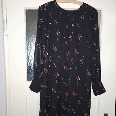 Abito H&M nero a fiori taglia 36