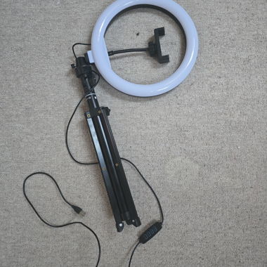 Ring Light mit Stativ