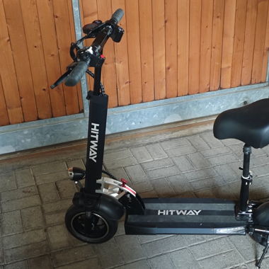 Hitway H5 E-Scooter, Luftreifen, Scheibenbremsen