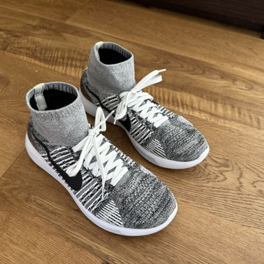 Nike RunEasy