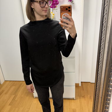 Schwarze Langarmbluse