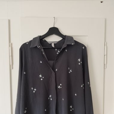Bluse mit floralem Muster