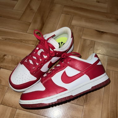 Nike dunk rouge