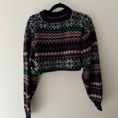 Cropped Funky Pullover