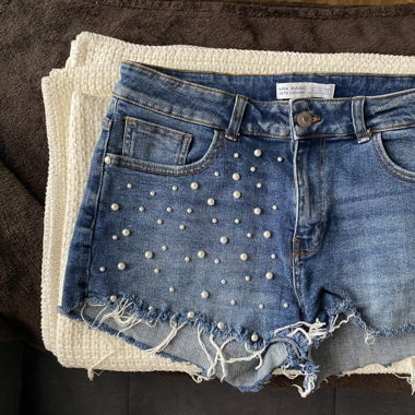 Hotpants Jeans mit Perlen Gr. 38 (Zara)