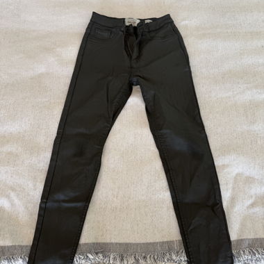 Pantalon skinny noir Hallie